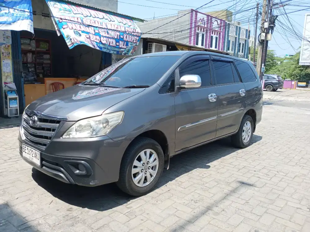 Kijang Inova G MT bensin 2014