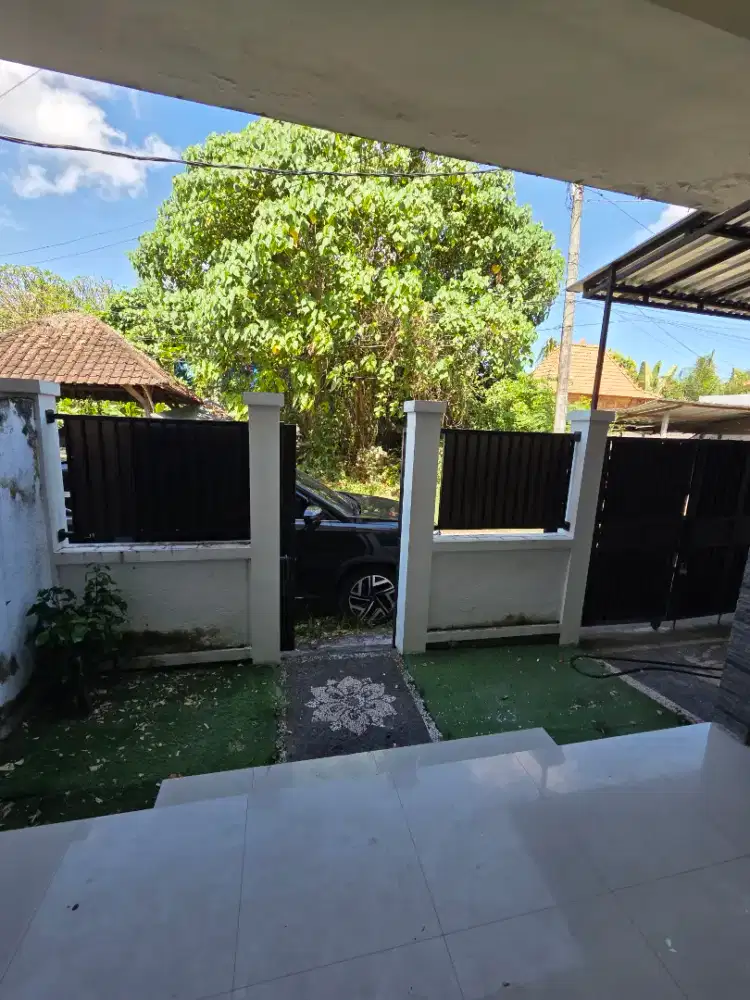Disewakan rumah lantai 2 di Dalung