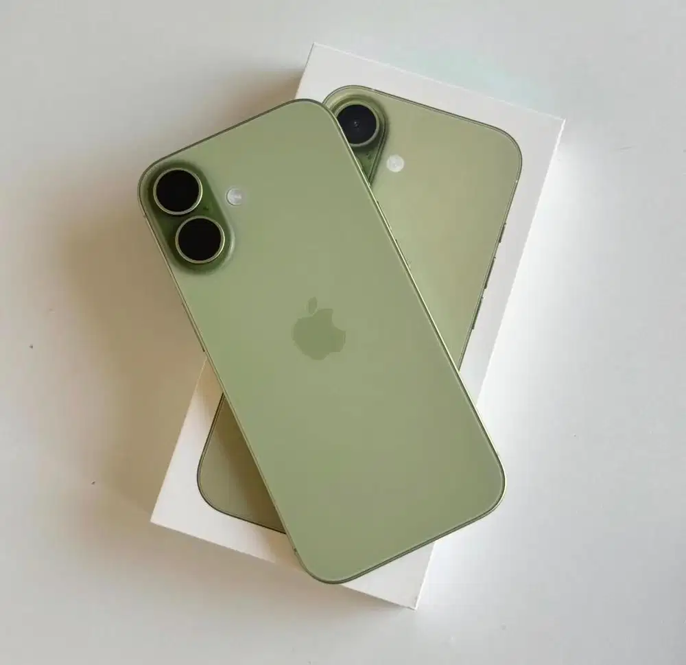 Iphone 17 256 sage (baru)/msi free case, anti gores, adapter