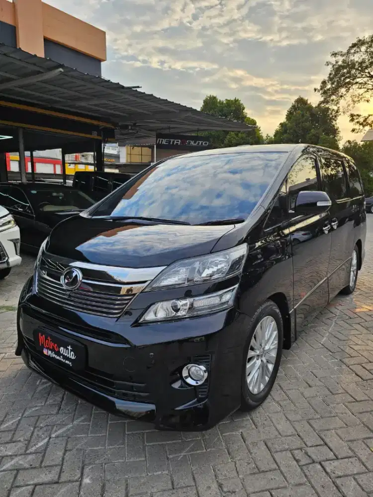 Toyota Vellfire ZG Ps 2012 termurah