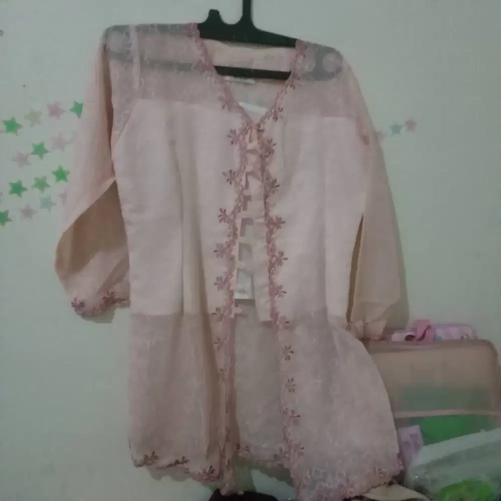 Kebaya setelan dgn rok kain plus selendang