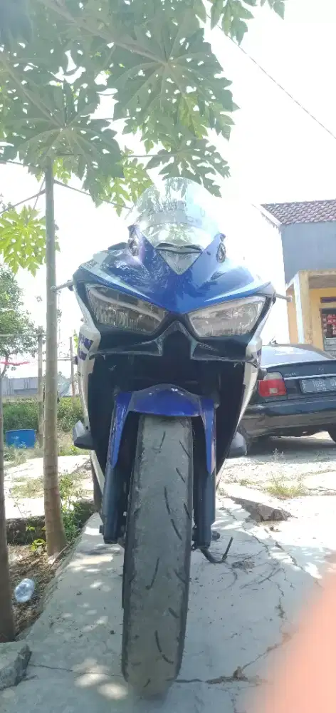 Yamaha R25 2014