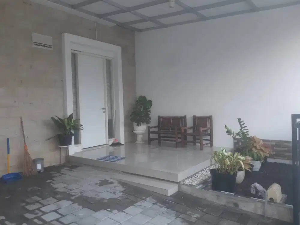 RUMAH 2 Lantai - TAMAN PONDOK JATI (TPJ) - Boulevard