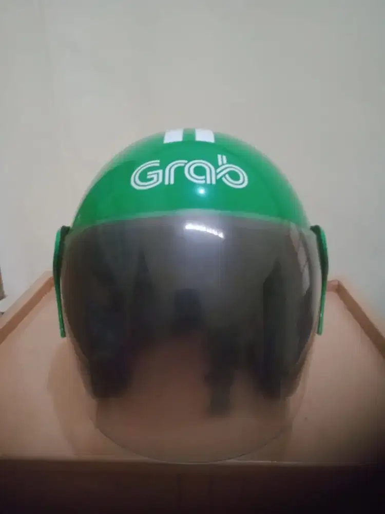 Helm Second bagus