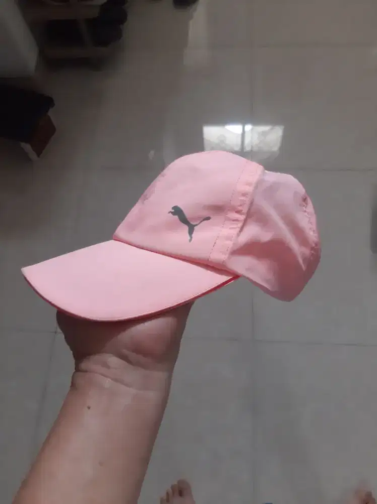 Topi wanita PUMA