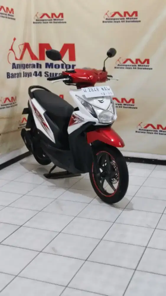 Ready Honda Beat Fi Esp Tahun 2015 merah putih