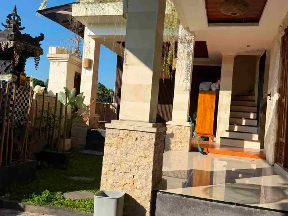 Rumah Modern Minimalis Abianbase Gianyar