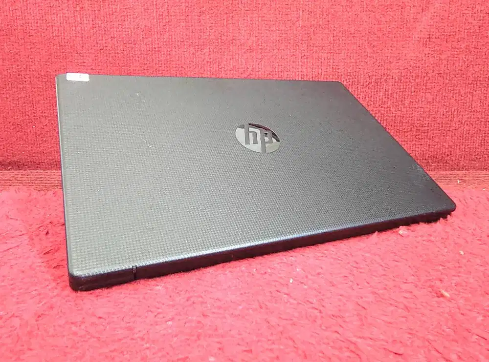 Laptop HP 14-EM0023AU Ryzen 3-7320U RAM 8GB SSD 512GB MALANG