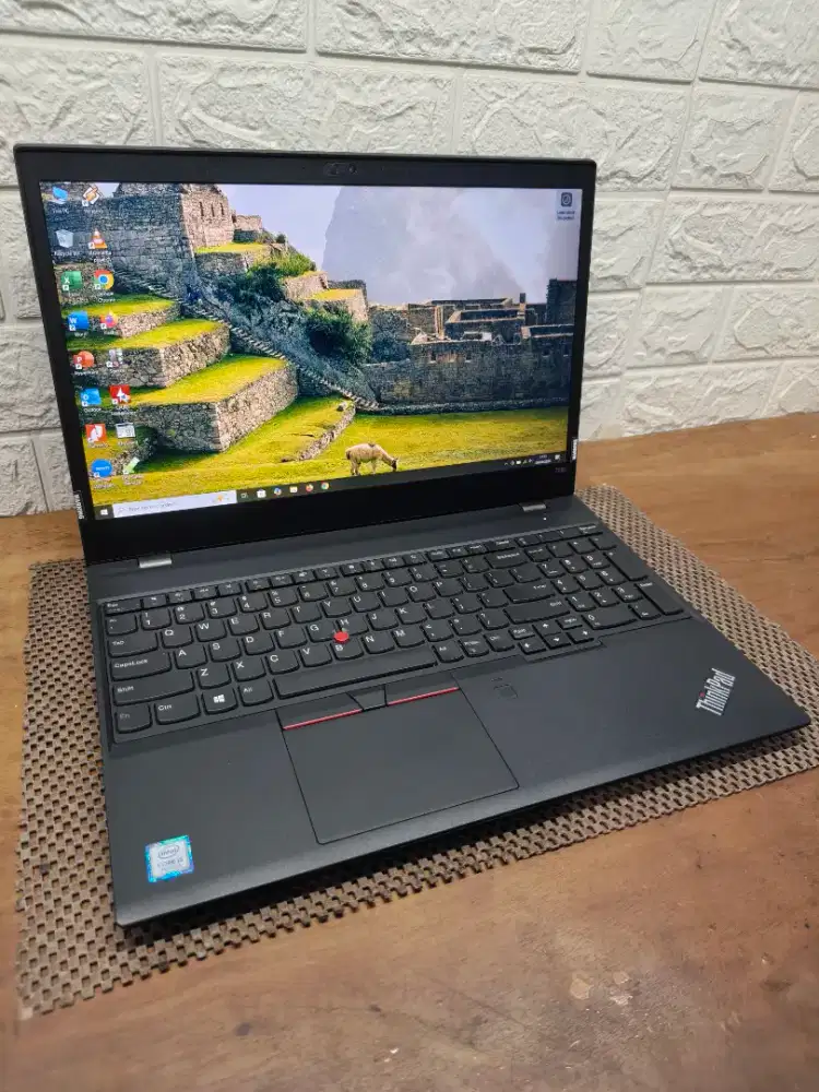 Lenovo Thinkpad T580 intel Core i5 Gen-7 (8/256gb) 15 inch Muluss