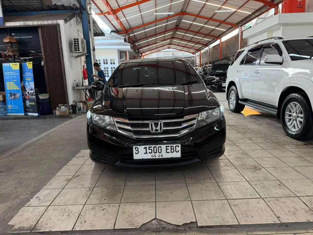 Honda City 1.5 RS AT MATIC CVT 2013 Hitam Kondisi antik memuaskan city