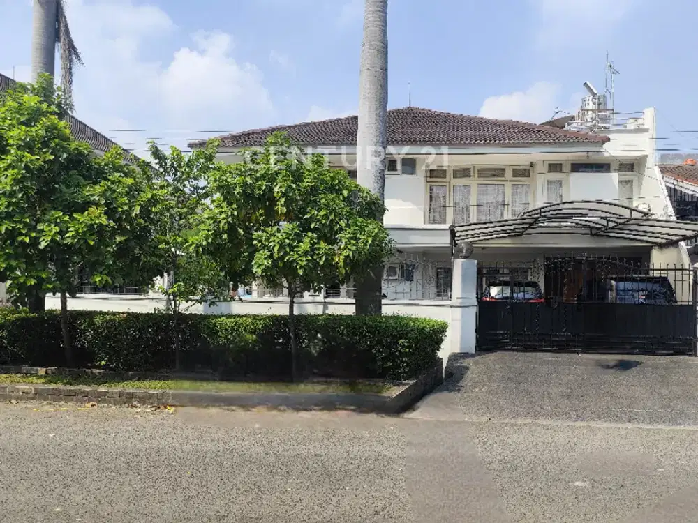 Rumah Mewah 2 Lantai Lokasi Strategis Duri Kepa, Jakarta Barat