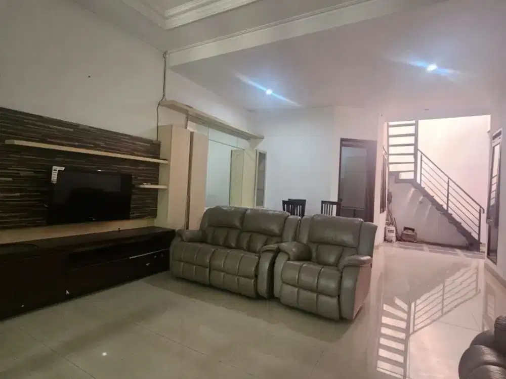 rumah minimalis bagus 2 lantai siap huni mekar wangi bandung