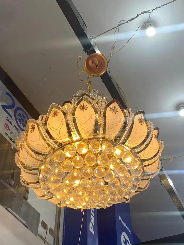 lampu gantung mewah
