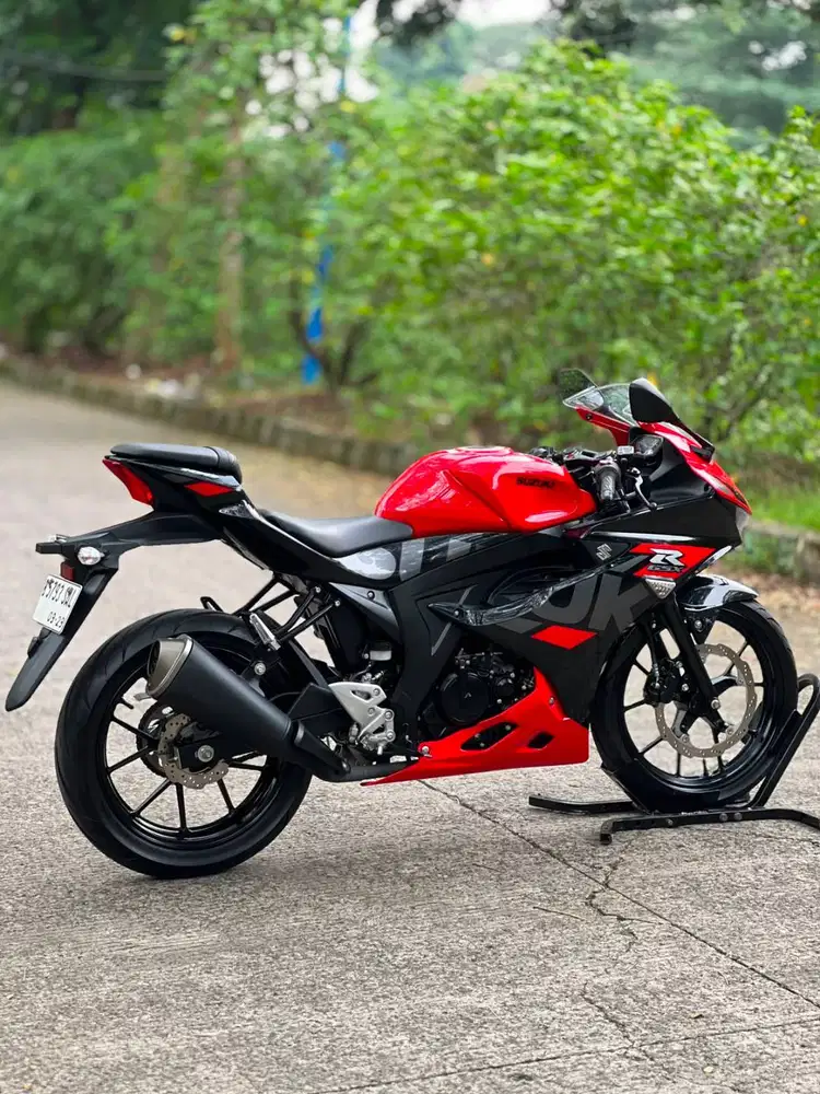 RASA BARU! SUZUKI GSX R150 2023 MERAH HITAM KM 3K PAJAK ON SUPERB