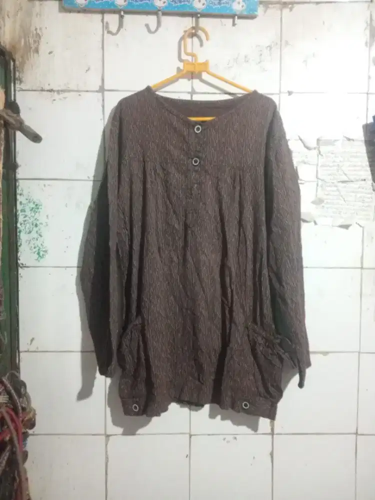 Baju atasan wanita lengan panjang L