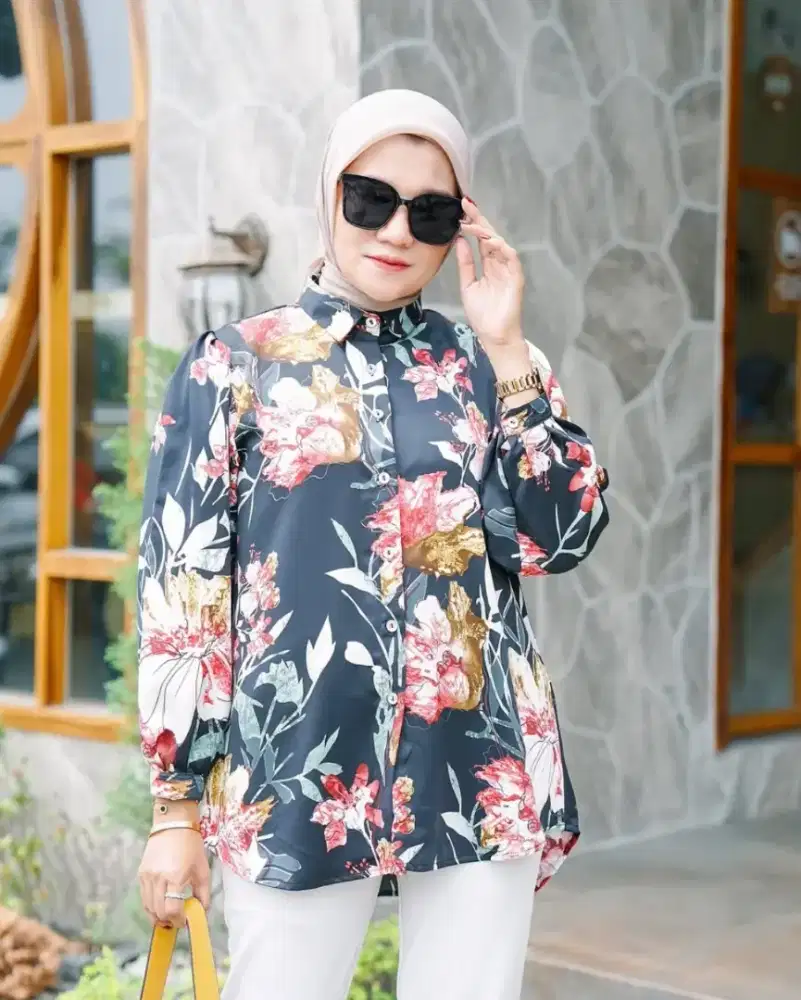 Atasan silk wanita