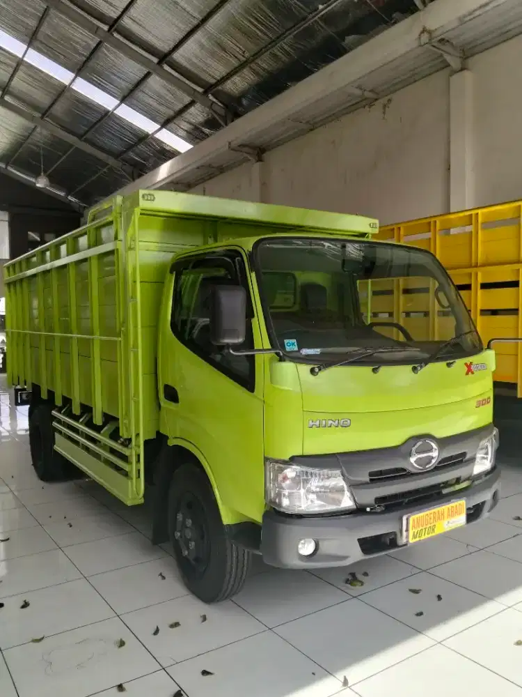 Hino Dutro Light Truck 2024