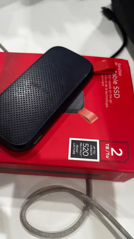 JUAL SANDISK PORTABLE SSD 2TB (520 MB/S)