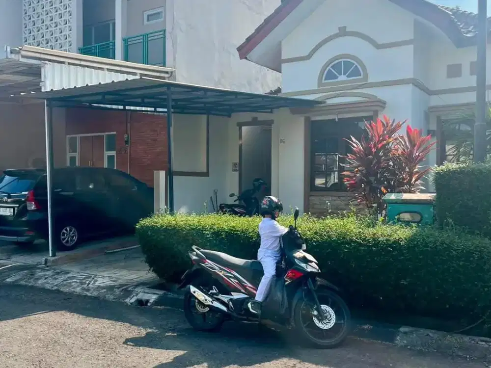 Dijual Cepat Rumah Di Komplek Mediteran, Pasteur Bandung