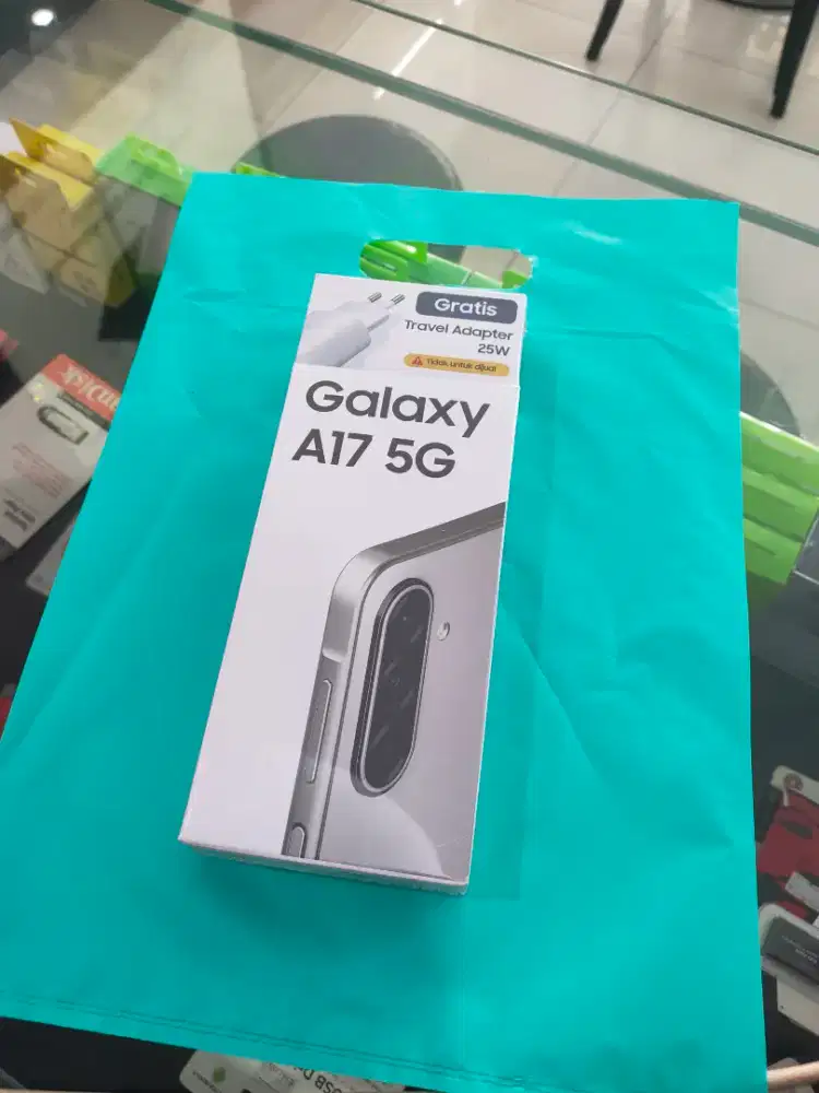 Smartphone Samsung New Galaxy A17 5G 8+8/256