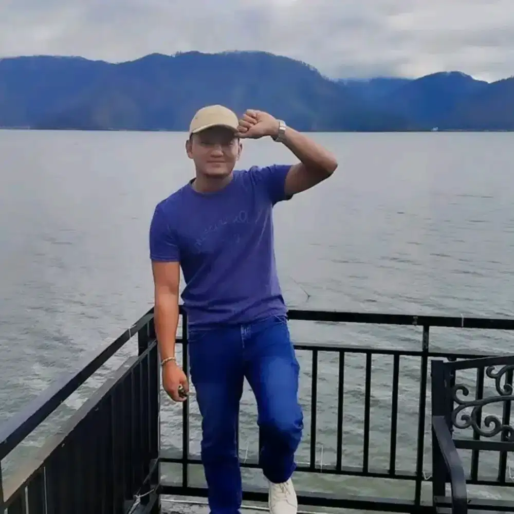 Sedang mencari lowongan kerja