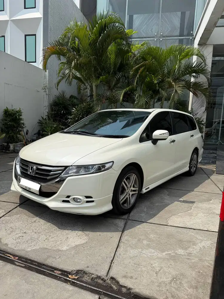 CASH 2013 Honda Odyssey RB3 2.4 A/T Facelift