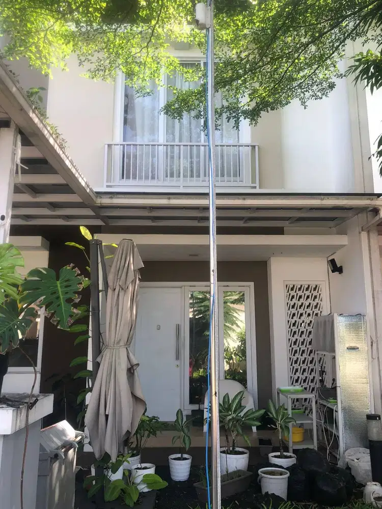 Dijual Rumah Semi Furnish dalam Cluster Chnthia di Summarecon Bandung