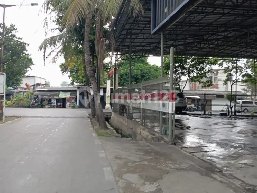 Jual Cepat Bengkel Dan Gudang Cuci Mobil Masih Aktif Berjalan Di Kelapa Gading