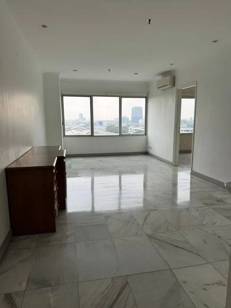 Turun Harga Apartemen Mintra Sunter Lantai Sedang