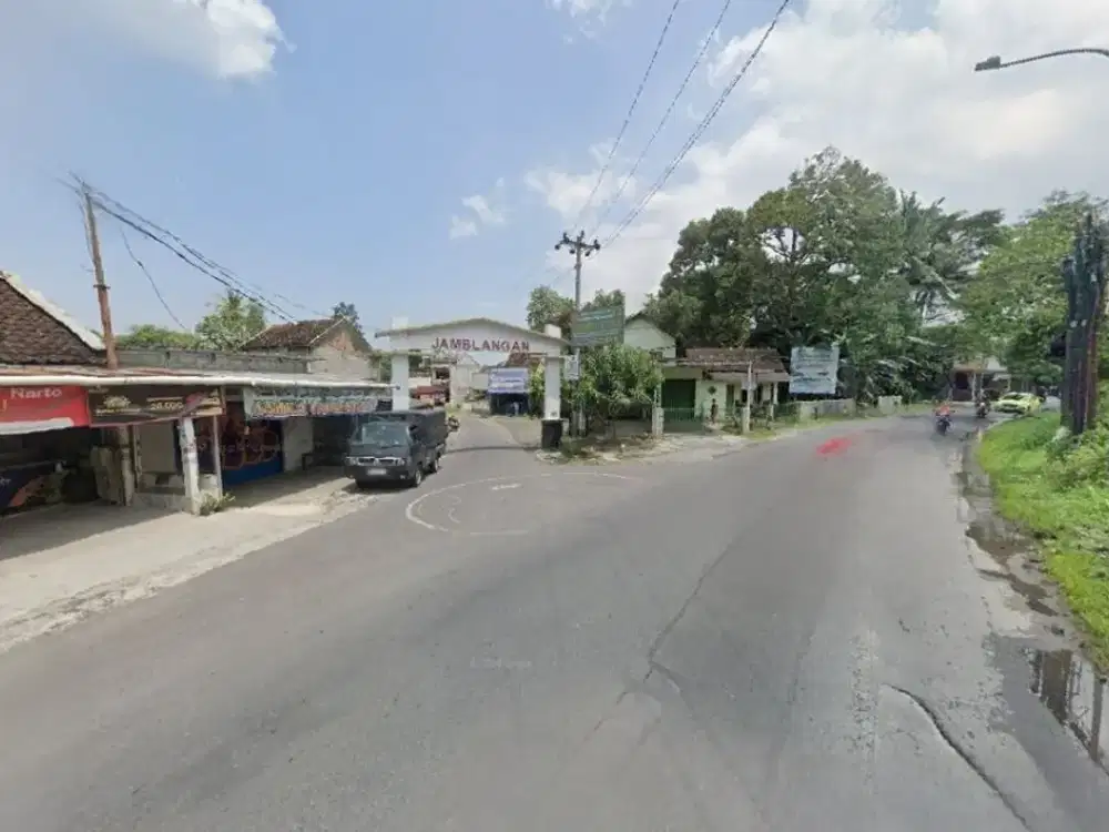 Tanah Lebar 22 meter, Cocok Untuk Kavling. di Tirtoadi Dekat Pasar Cebongan
