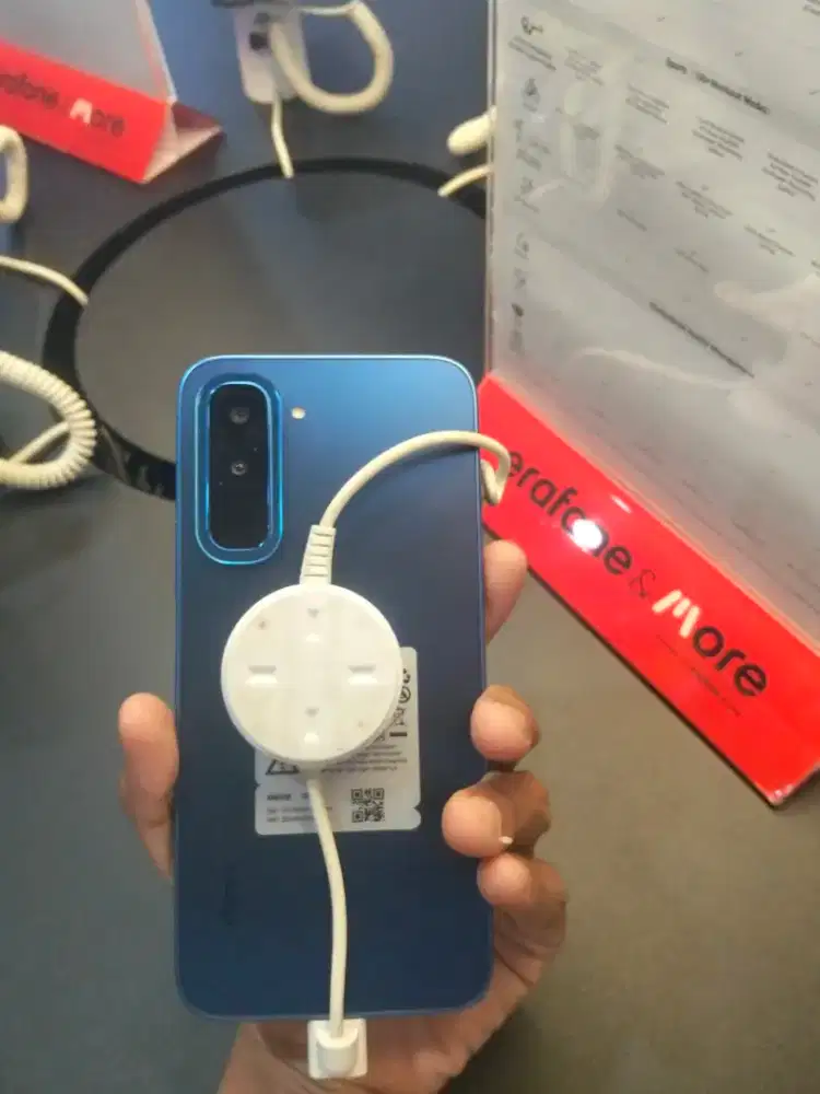 Infinix  hot 70
