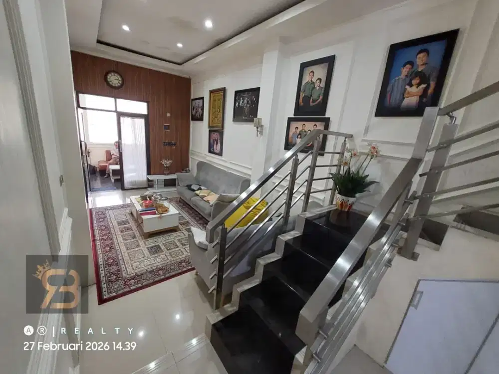 RUMAH SIAP HUNI DI SETRA DAGO ANTAPANI DEKAT ARCAMANIK BANDUNG Harga Nego