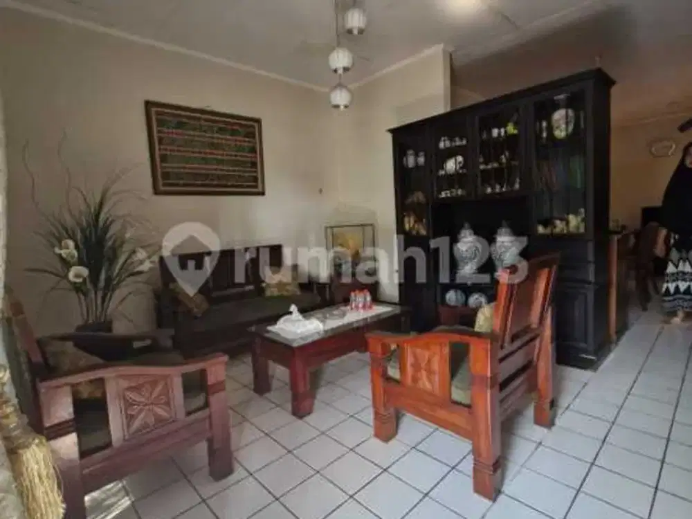 Kesempatan Emas: Rumah di Pusat BSD yang Hampir Tidak Pernah Dipasarkan!