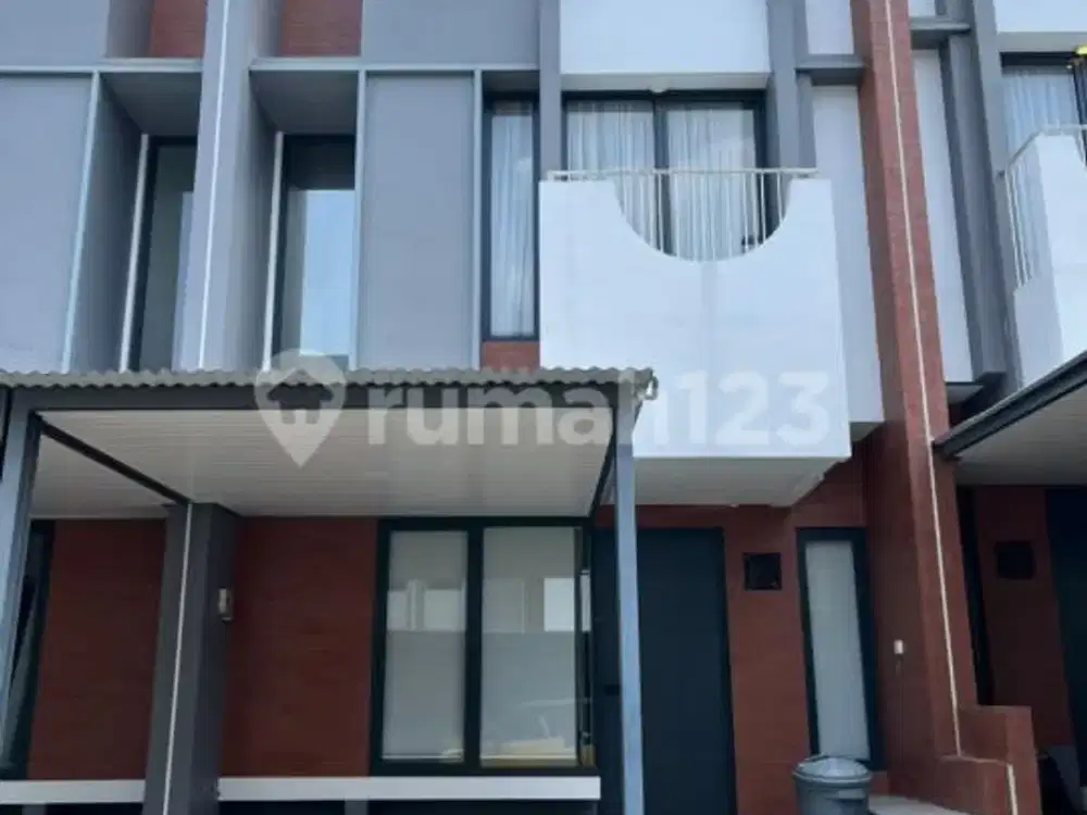 Full Furnished Rumah Freja Suites BSD City, Dekat Pintu Tol
