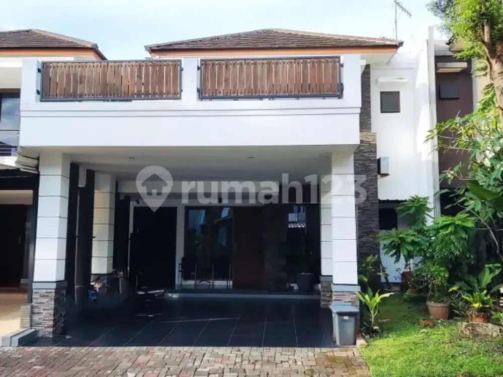 Rumah pepohonan lebat di Green Cove BSD dekat The Breeze