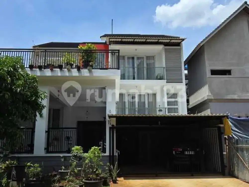 Spesial Rumah depan LITTLE FOREST jogging track di Puspita Loka BSD City