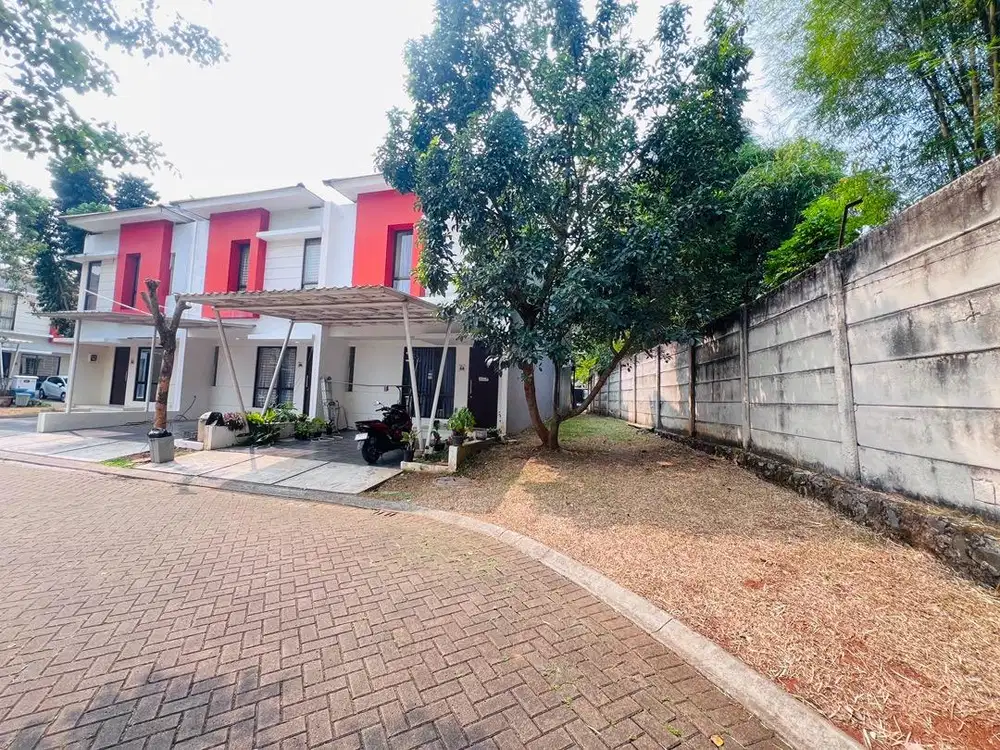 Rumah 2 Lantai Posisi HOEK
