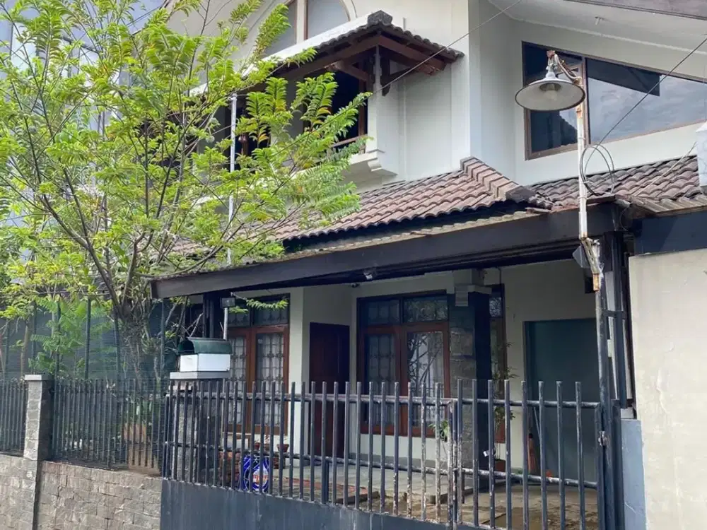 Rumah tinggal, 2 lantai Sukawarna, sayap pasteur dan pajajaran