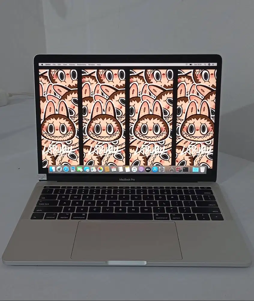 MacBook Pro 13 2017 Non TouchBar — I5 / 8GB / 128GB