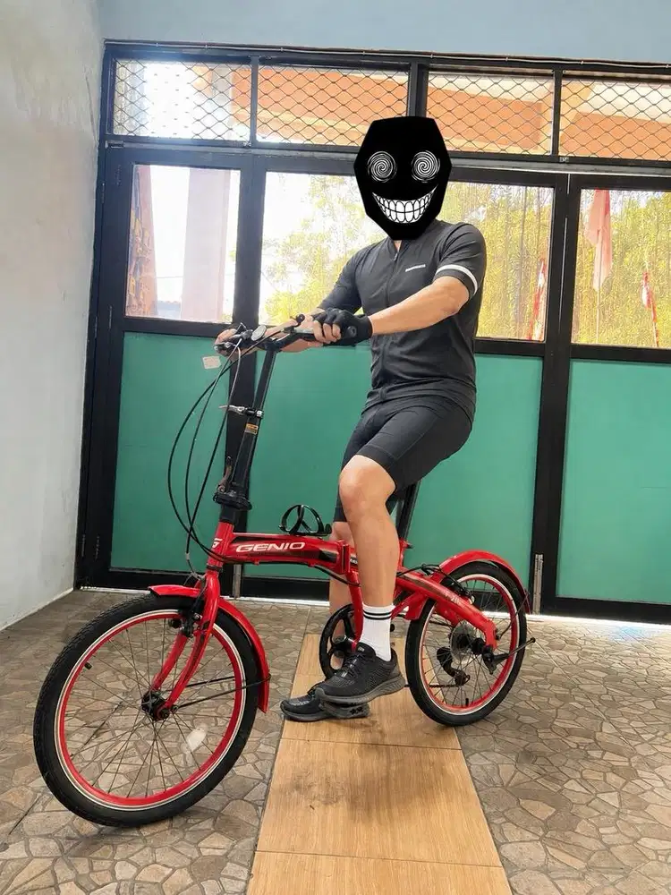 Sepeda Lipat Genio F-211 Merah