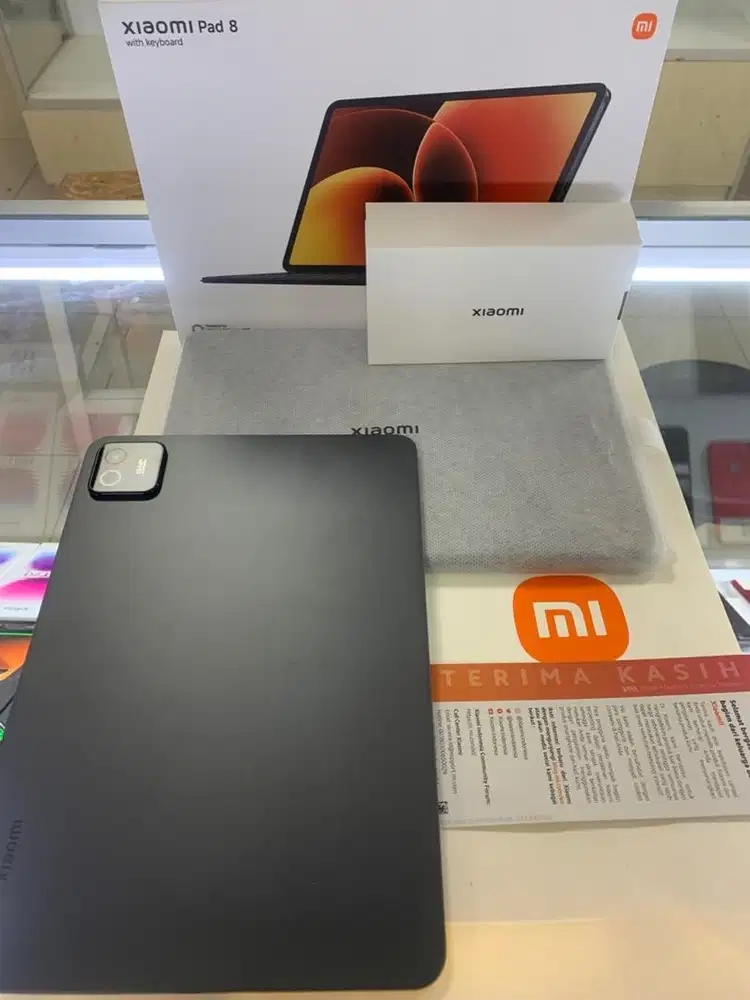 Xiaomi Pad 8 8/256gb garansi on BH 100 siklus 15