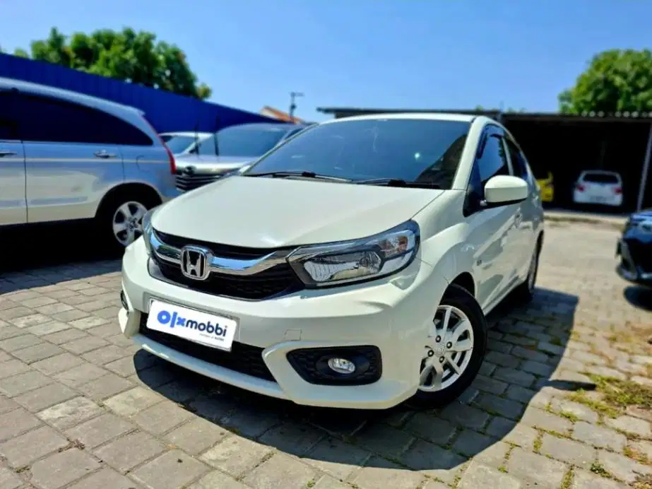 Low Kilometer - Brio Satya 1.2 E Bensin-AT