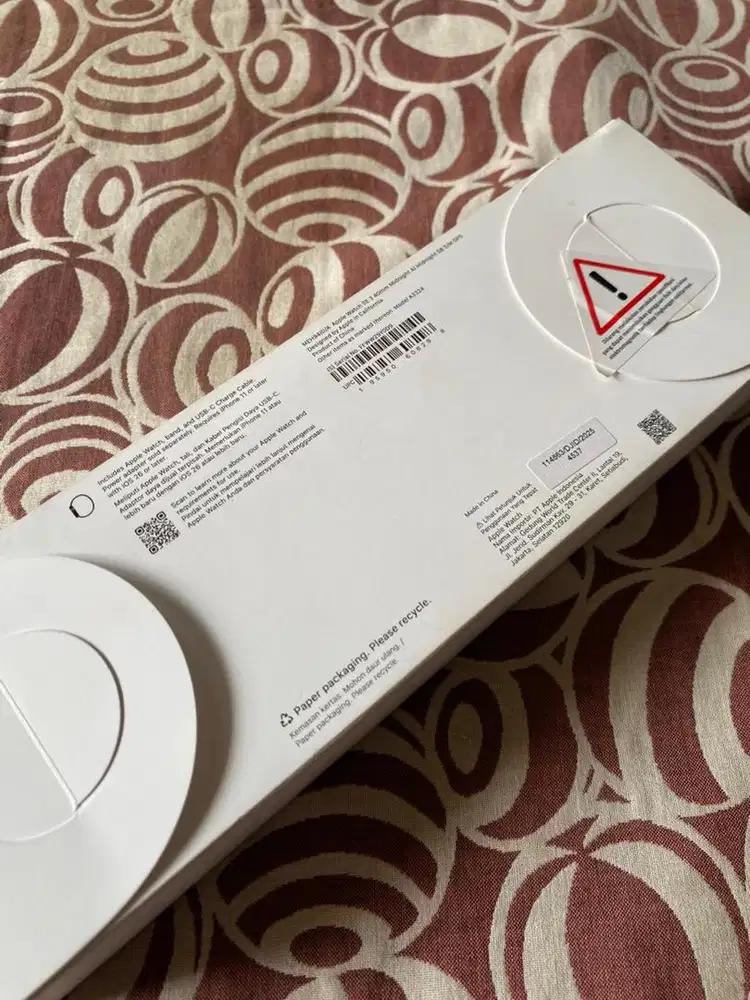 BNOB Apple Watch SE Gen 3 40mm Midnight IBOX (NEW)