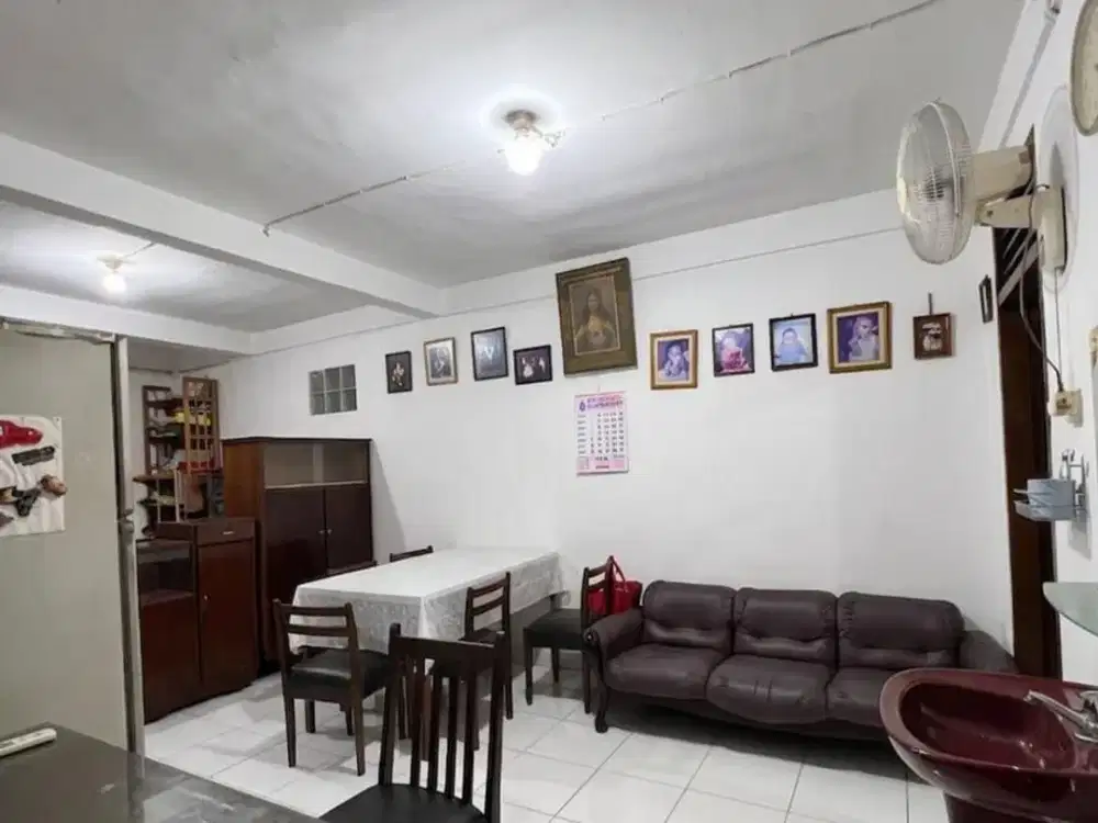DIJUAL Rumah 2 Lantai dengan Lokasi Strategis di Pademangan, Jakarta Utara