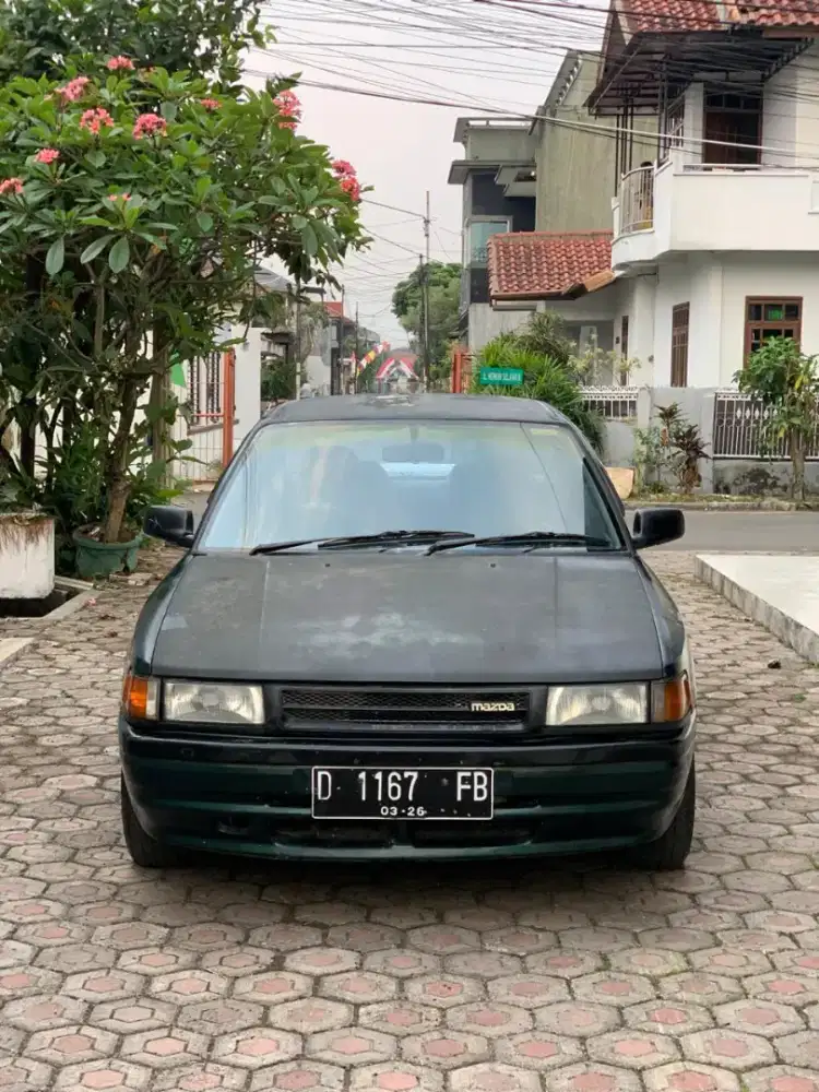 Mazda interplay hijau 1991