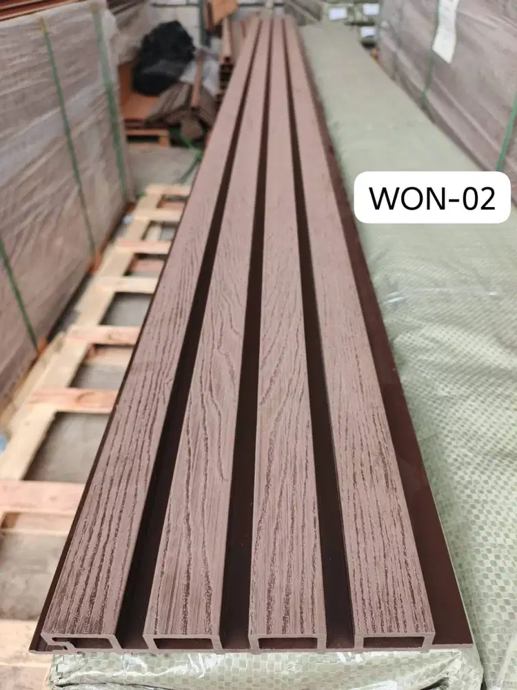 Wall Panel Composite ( WPC ) Outdoor Serat Kayu