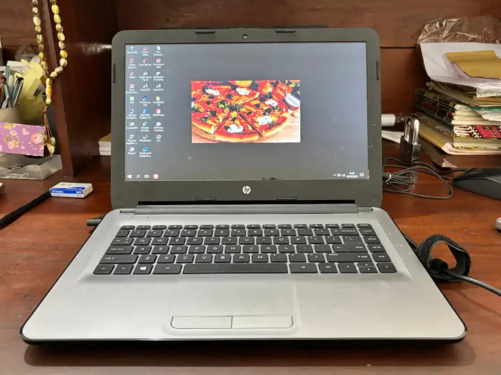 HP 14 an004AU AMD A8 4/500 HDD