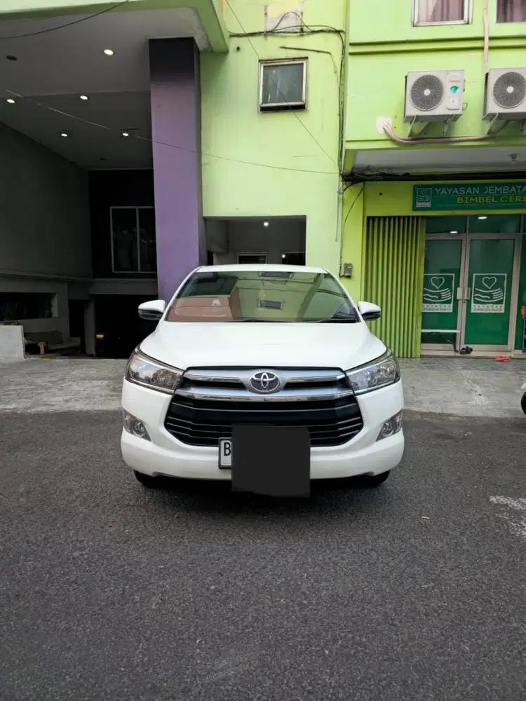 JUAL CEPAT! KIJANG INNOVA PUTIH 2019!