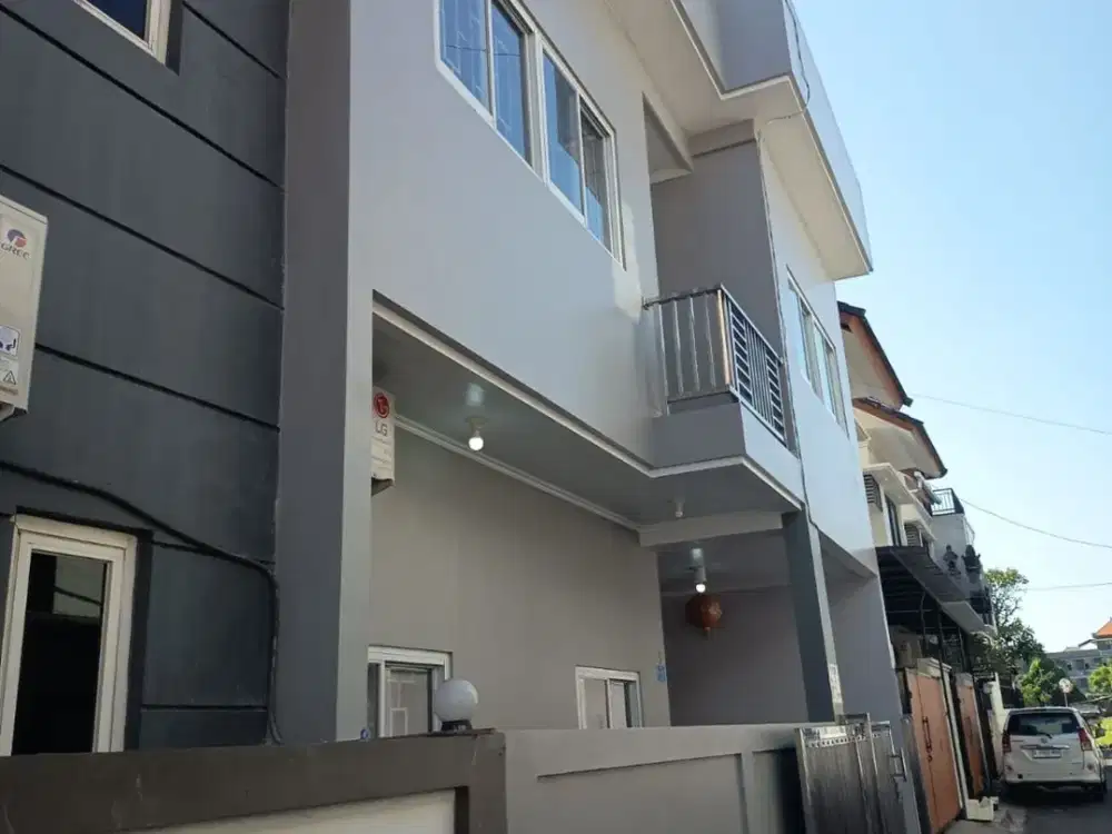 Rumah 3 Lantai Full Furnished 5 Kamar Diponegoro Denpasar Selatan