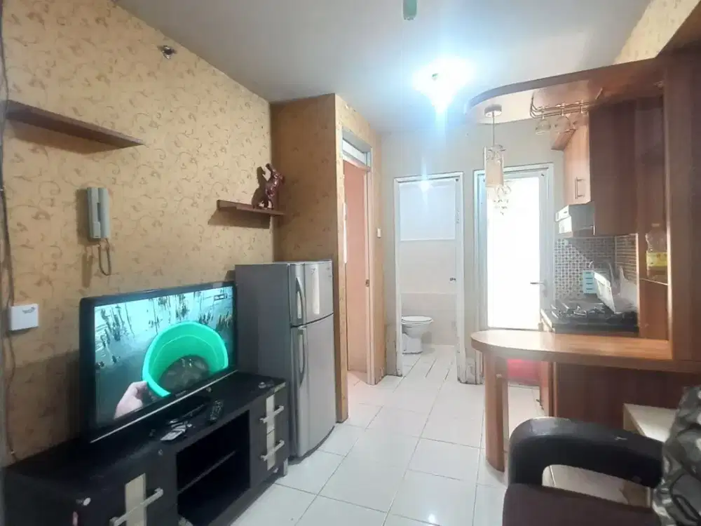Disewakan Apartemen gading Nias Tahunan full furnished lt 7 Emerald